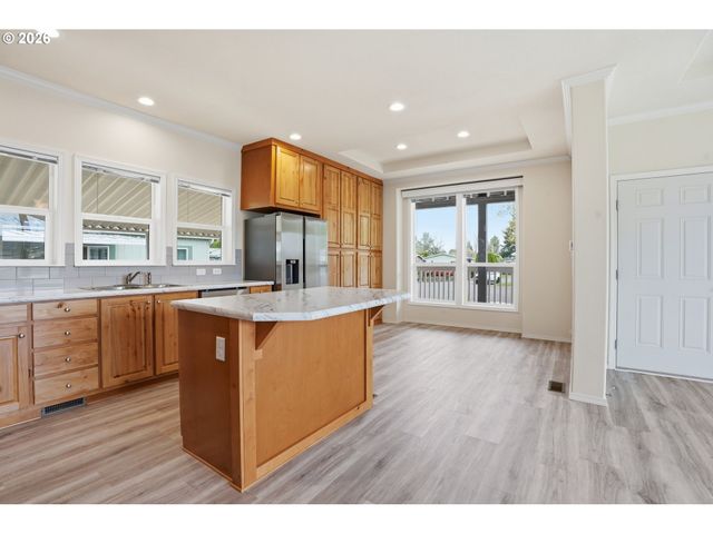 14876 S HEATHERGLEN Dr, Oregon City, OR 97045