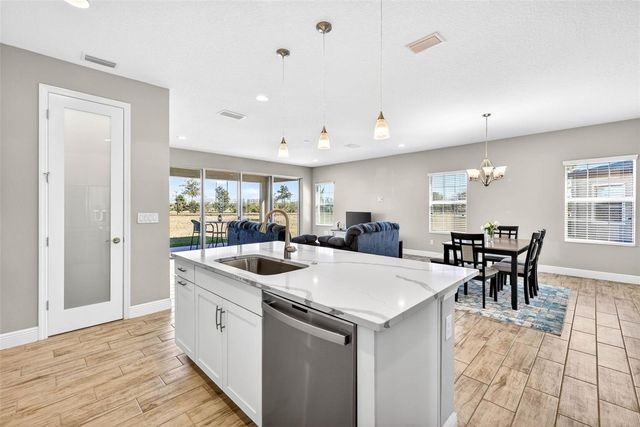 6394 ROADSTEAD COURT, Apollo Beach, FL 33572