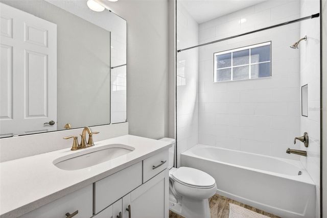 6394 ROADSTEAD COURT, Apollo Beach, FL 33572