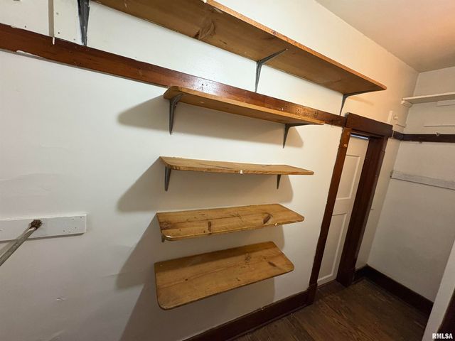 2916 W MEIDROTH Street, Peoria, IL 61605