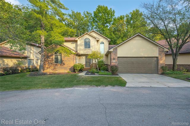 6291 Pheasant Run, West Bloomfield Charter Township, MI 48322