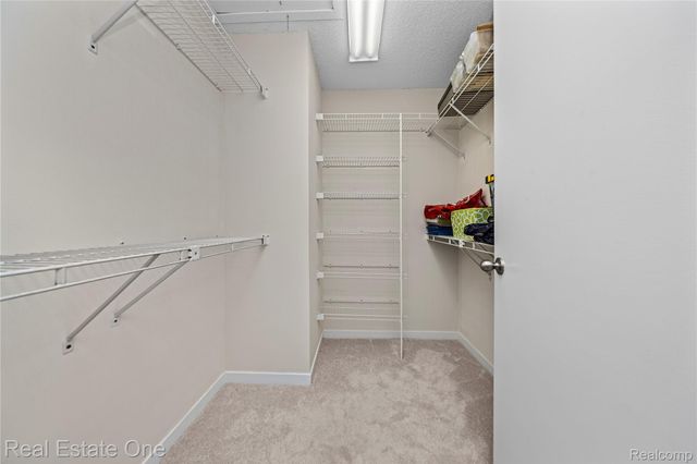 6291 Pheasant Run, West Bloomfield Charter Township, MI 48322