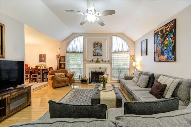 16010 Sunbeam River Drive, Houston, TX 77084