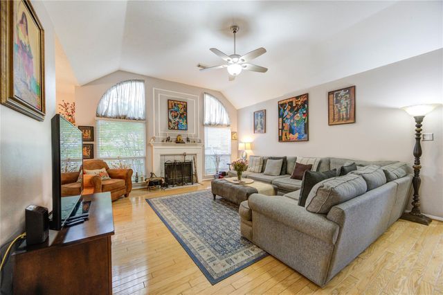 16010 Sunbeam River Drive, Houston, TX 77084