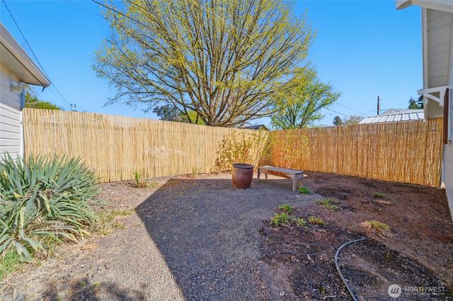 521 Ankeny St, Walla Walla, WA 99362