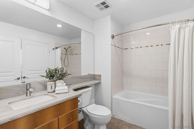 300 W Beech St 1705, San Diego, CA 92101