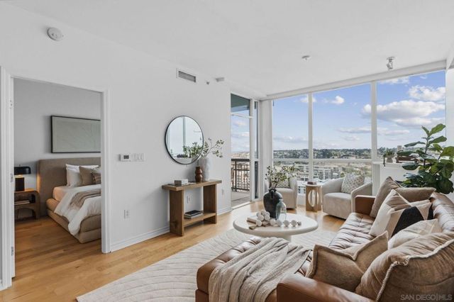 300 W Beech St 1705, San Diego, CA 92101