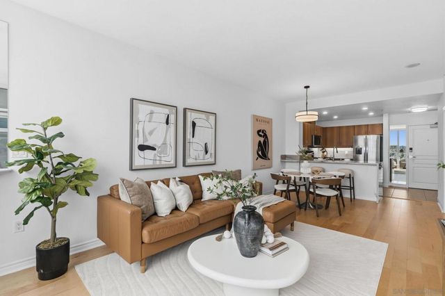 300 W Beech St 1705, San Diego, CA 92101