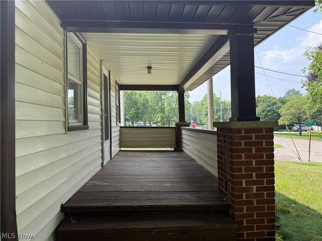 1644 W Mahoning Trumbull Co Line Road, Mineral Ridge, OH 44440