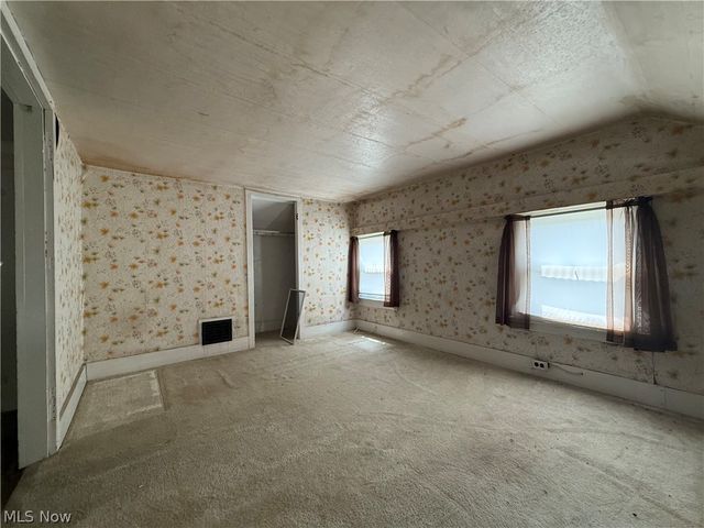 1644 W Mahoning Trumbull Co Line Road, Mineral Ridge, OH 44440