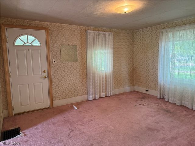 1644 W Mahoning Trumbull Co Line Road, Mineral Ridge, OH 44440