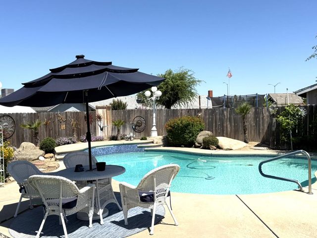 619 Citrus Avenue, Fowler, CA 93625