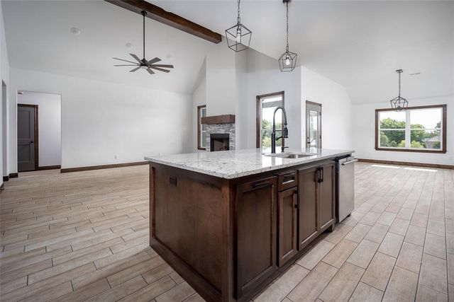 1427 County Street 2977, Blanchard, OK 73010