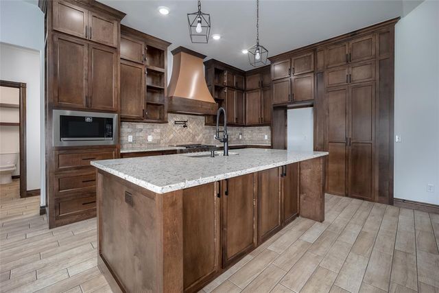 1427 County Street 2977, Blanchard, OK 73010