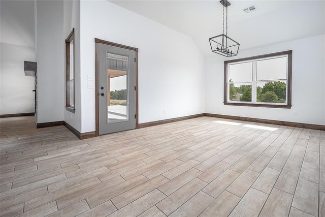 1427 County Street 2977, Blanchard, OK 73010