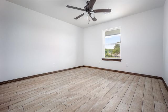 1427 County Street 2977, Blanchard, OK 73010