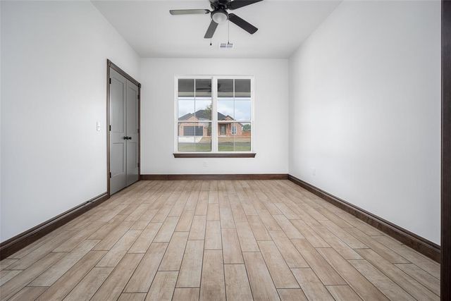 1427 County Street 2977, Blanchard, OK 73010