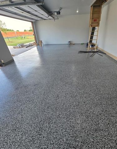 1427 County Street 2977, Blanchard, OK 73010