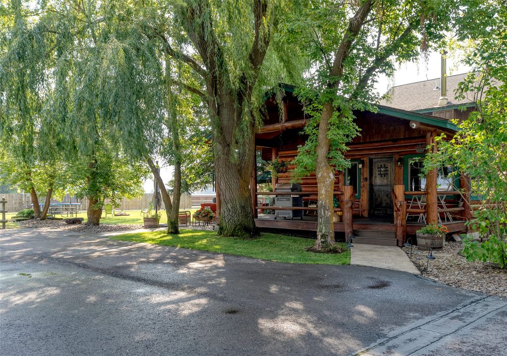 556 Windy Acres Drive, Columbia Falls, MT 59912 photo 10