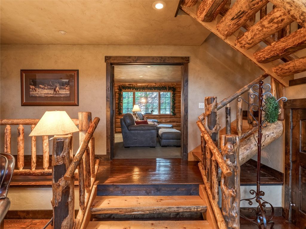 556 Windy Acres Drive, Columbia Falls, MT 59912 photo 24