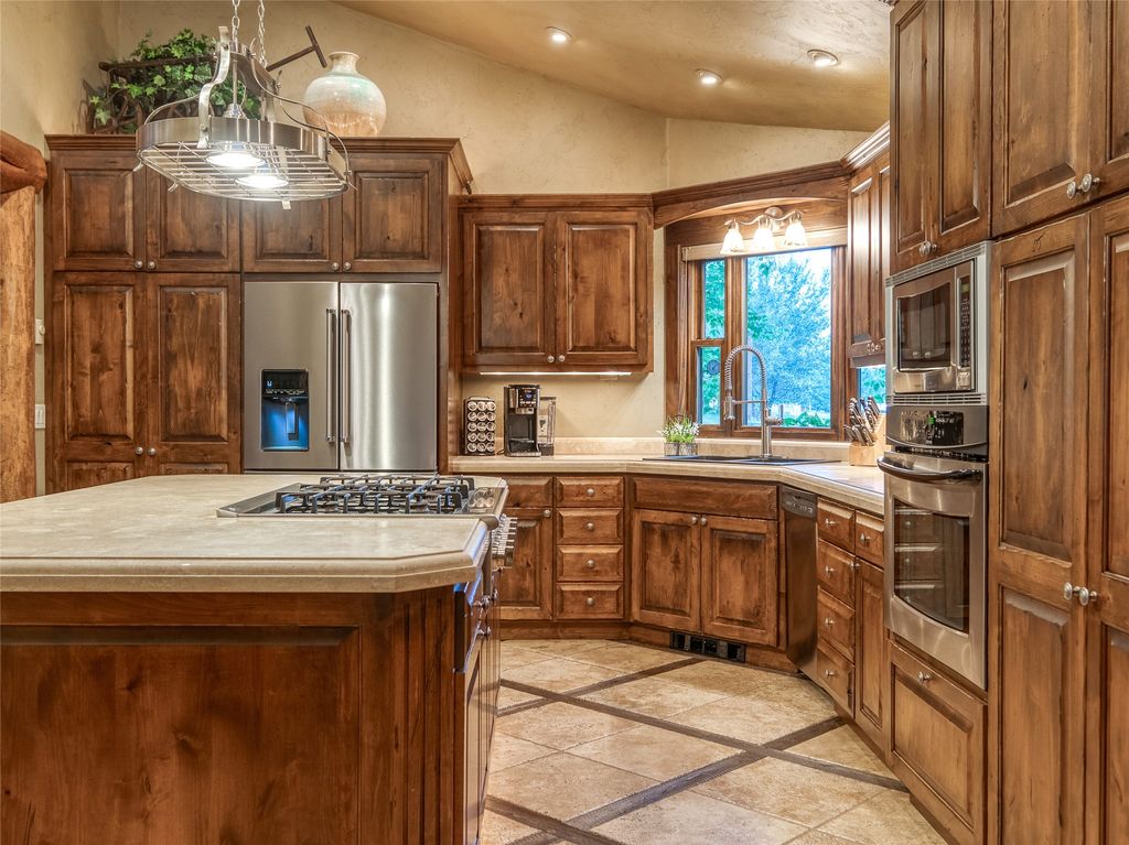 556 Windy Acres Drive, Columbia Falls, MT 59912 photo 34