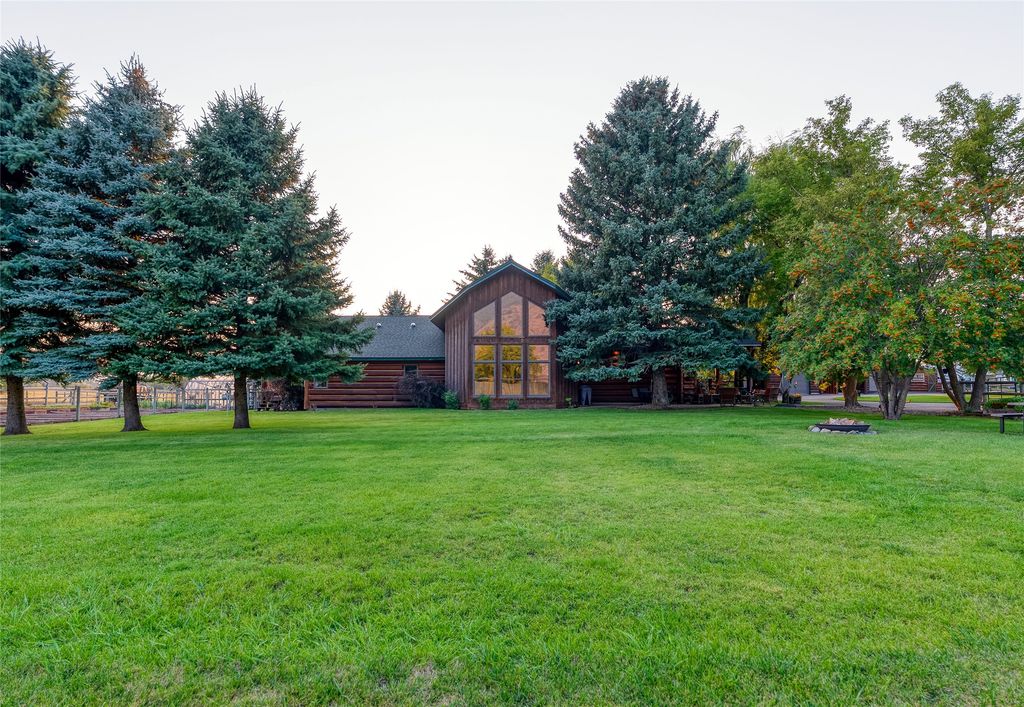 556 Windy Acres Drive, Columbia Falls, MT 59912 photo 8