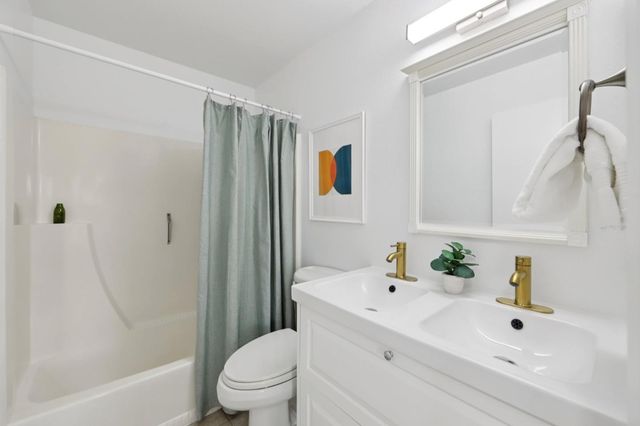 854 Erickson Lane, Foster City, CA 94404