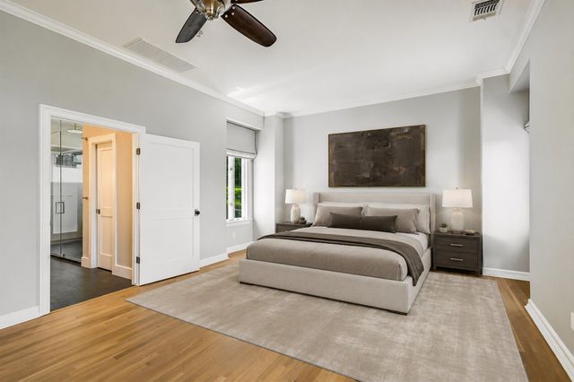 18 Ehrlich RD, Austin, TX 78746