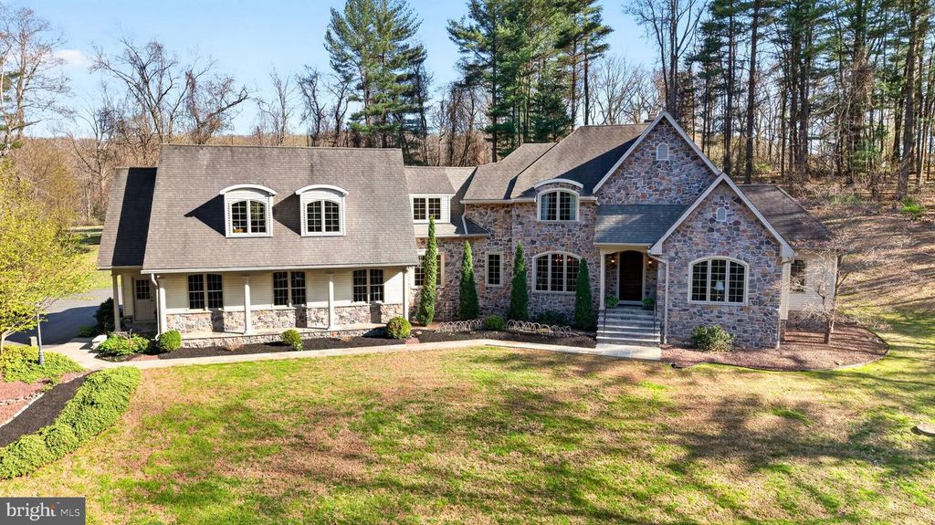 Image 3 of property listing at 3814 ROCKS STATION RD, Street, MD 21154
