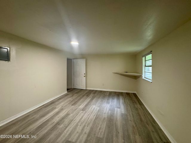 5420 LEAMING Avenue, Jacksonville, FL 32254
