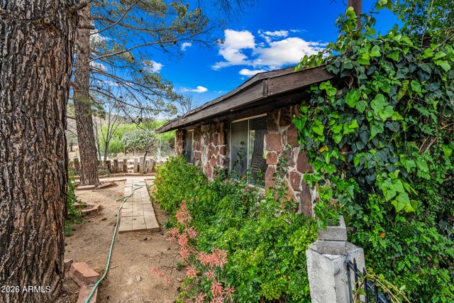 7358 E Alamo Way, Globe, AZ 85501