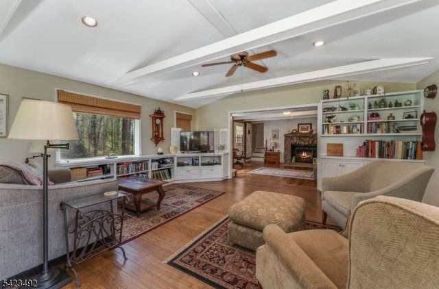 1100 Stanton Lebanon Rd, Clinton Twp., NJ 08833