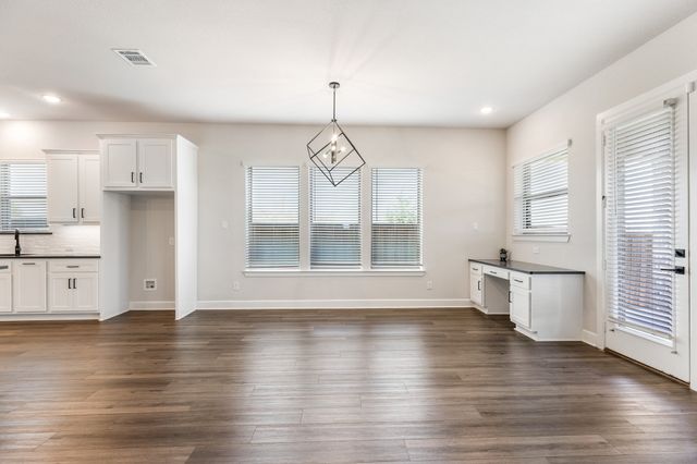 1919 Birch Street, Mansfield, TX 76063