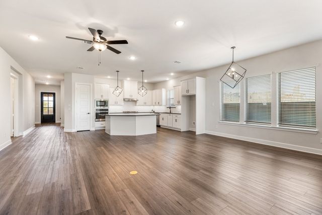 1919 Birch Street, Mansfield, TX 76063