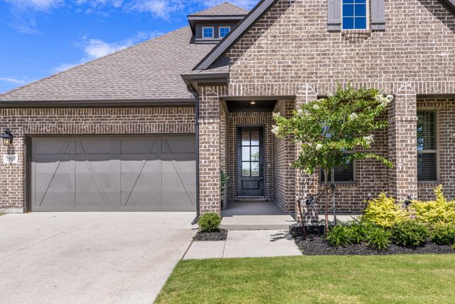 1919 Birch Street, Mansfield, TX 76063