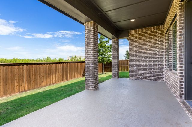 1919 Birch Street, Mansfield, TX 76063