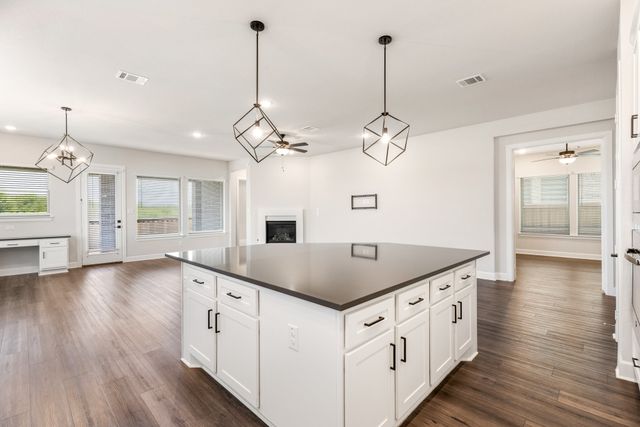 1919 Birch Street, Mansfield, TX 76063