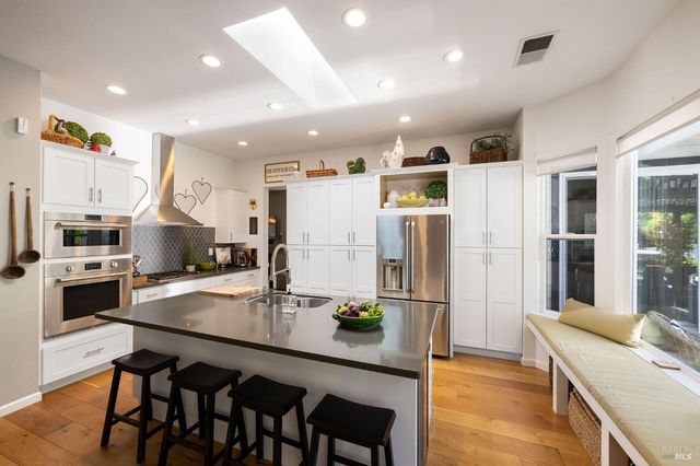 806 Chiles Ave, St. Helena, CA 94574