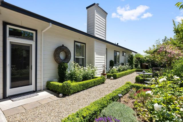 806 Chiles Ave, St. Helena, CA 94574