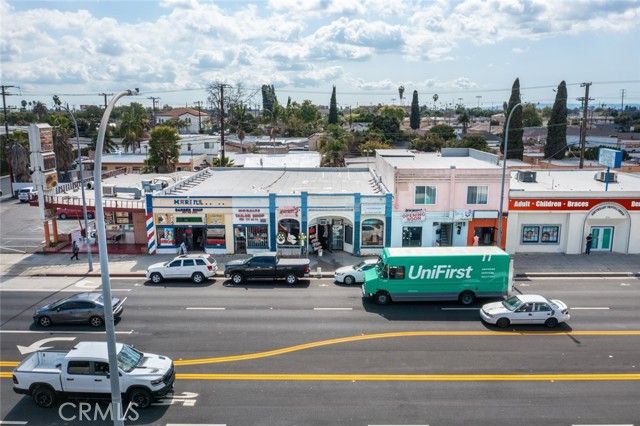 4342 Slauson, Pine, Maywood, CA 90270