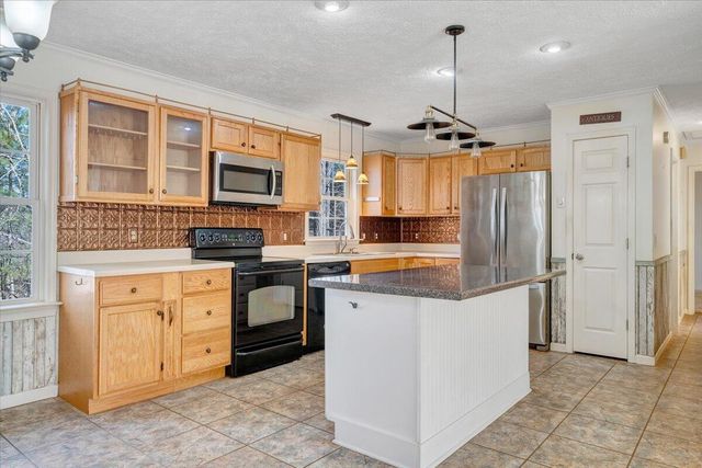 365 Isolane RD, Callaway, VA 24067