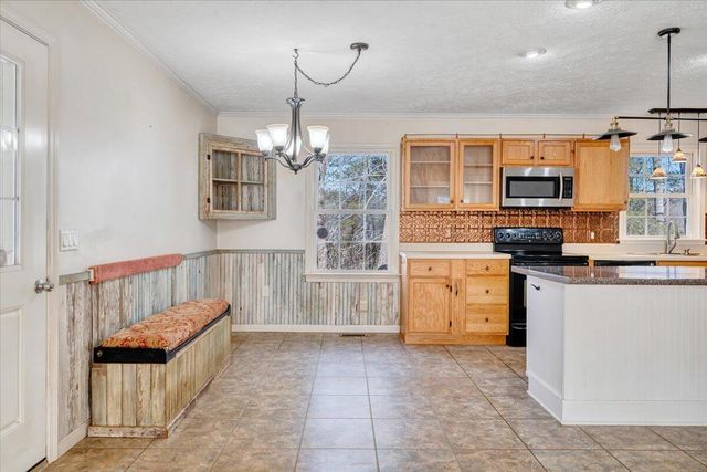 365 Isolane RD, Callaway, VA 24067