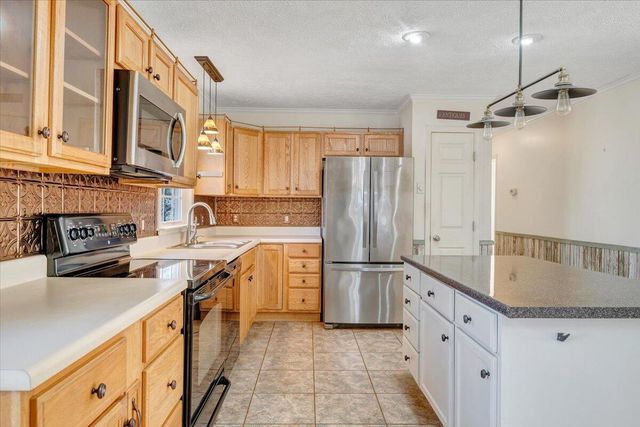 365 Isolane RD, Callaway, VA 24067