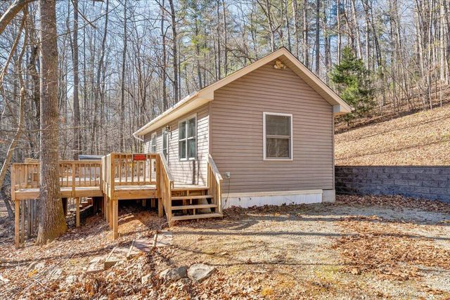 365 Isolane RD, Callaway, VA 24067