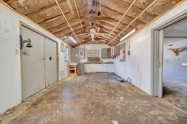 365 Isolane RD, Callaway, VA 24067