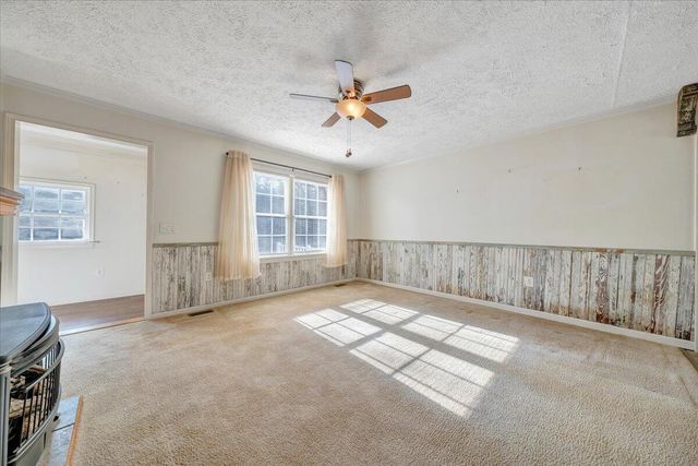 365 Isolane RD, Callaway, VA 24067