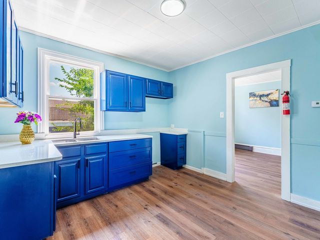 6731 S Loomis Boulevard, Chicago, IL 60636