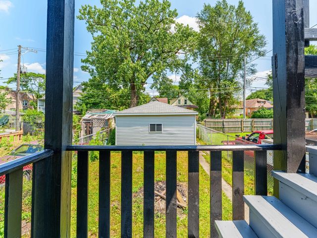 6731 S Loomis Boulevard, Chicago, IL 60636
