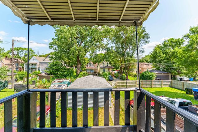 6731 S Loomis Boulevard, Chicago, IL 60636