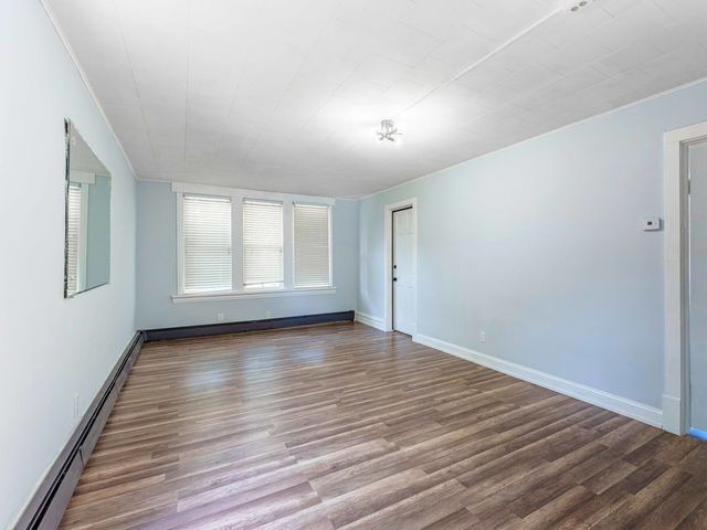 6731 S Loomis Boulevard, Chicago, IL 60636